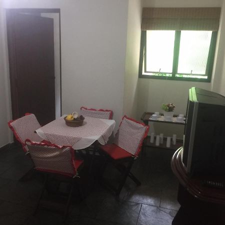 Apto. No Terreo Enseada Ubatuba Com Piscina P/ 5 Pessoas Экстерьер фото